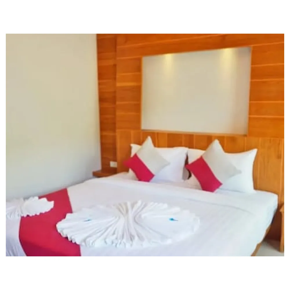 Lanta Ray Bay Hotel