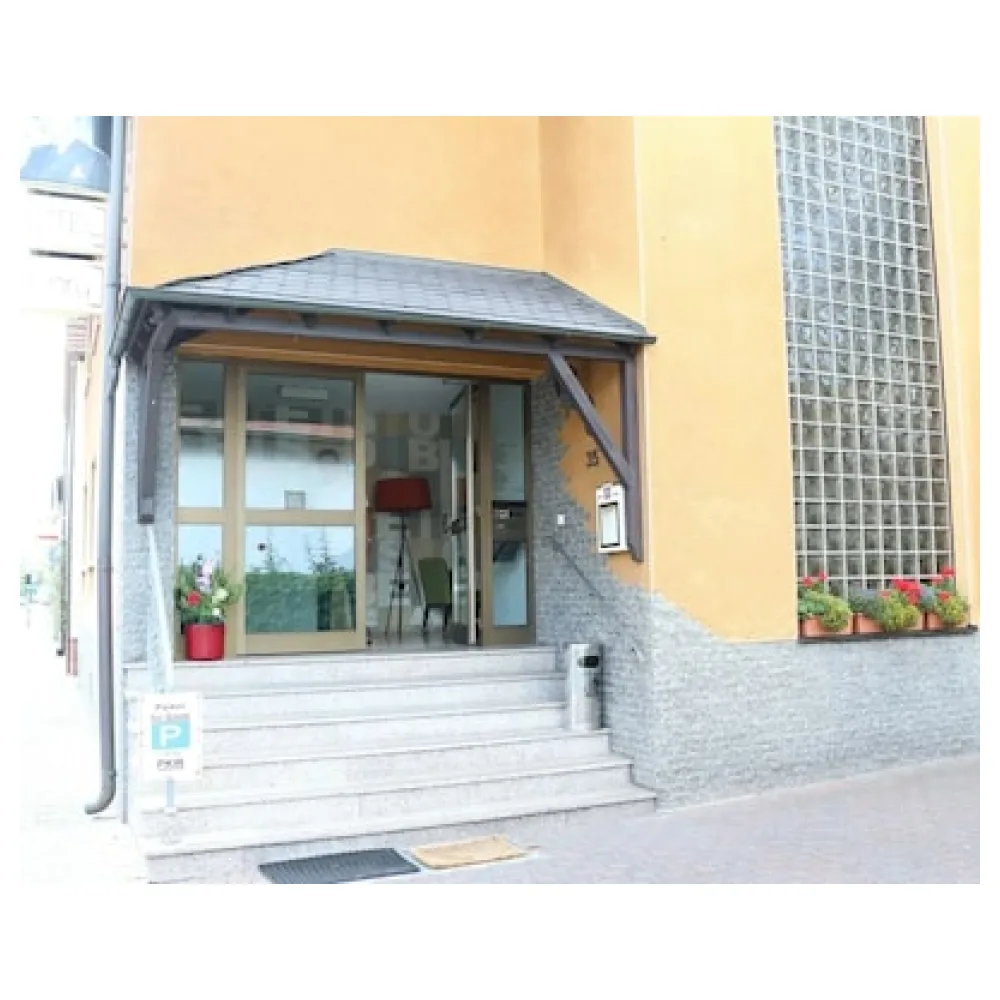 Hotel Henry