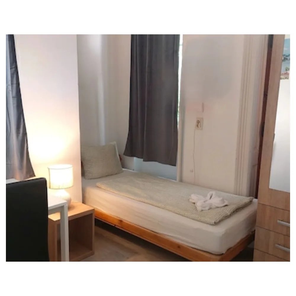 GoodMo Budapest Smart Rooms