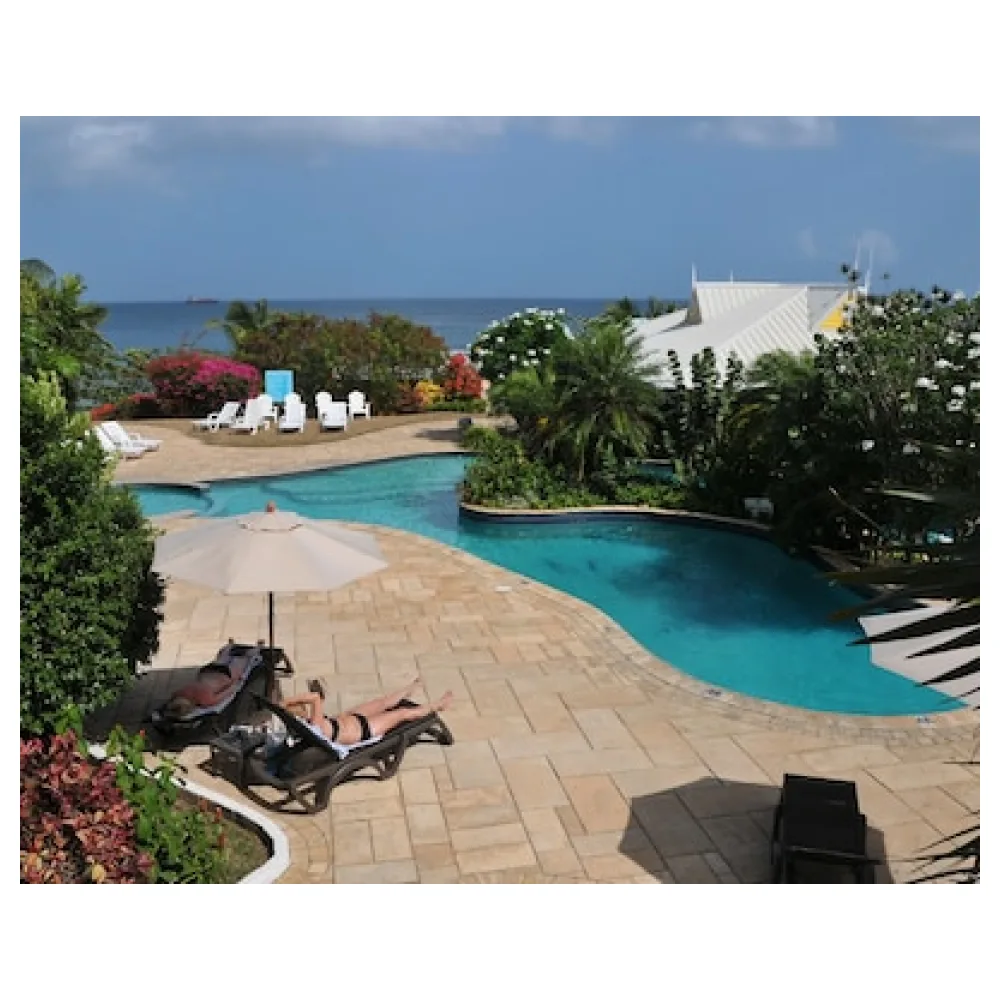 Tropikist Beach Hotel & Resort