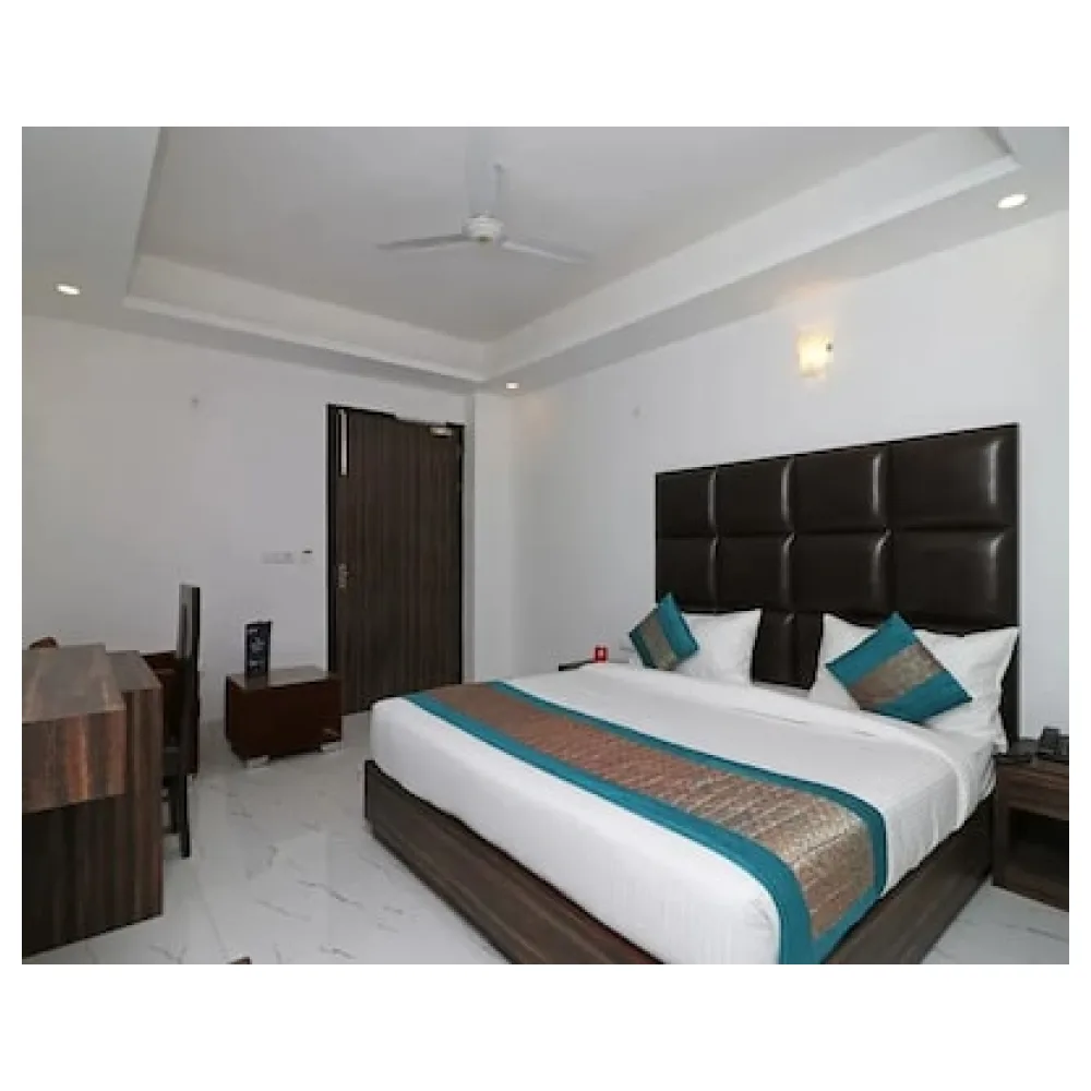 OYO 10274 Hotel Aamara