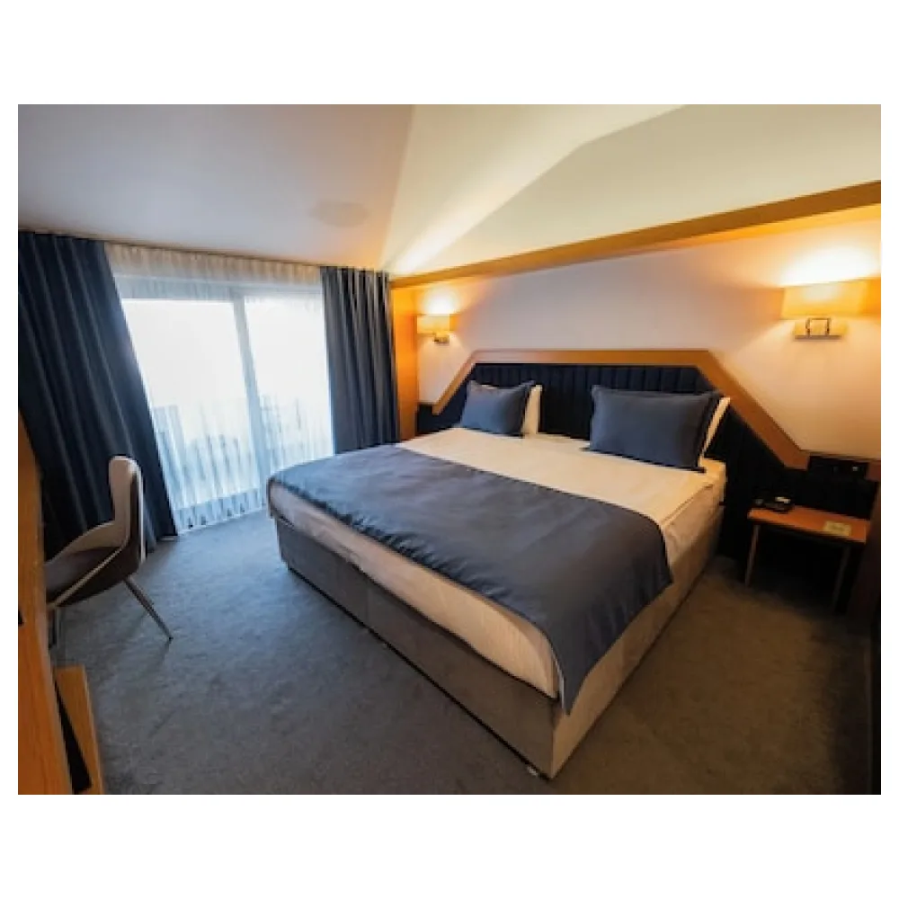 Roof 264 Hotel & Suites