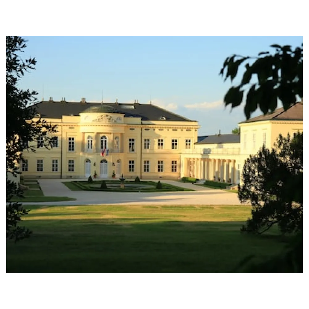 Károlyi Kastély Hotel & Restaurant