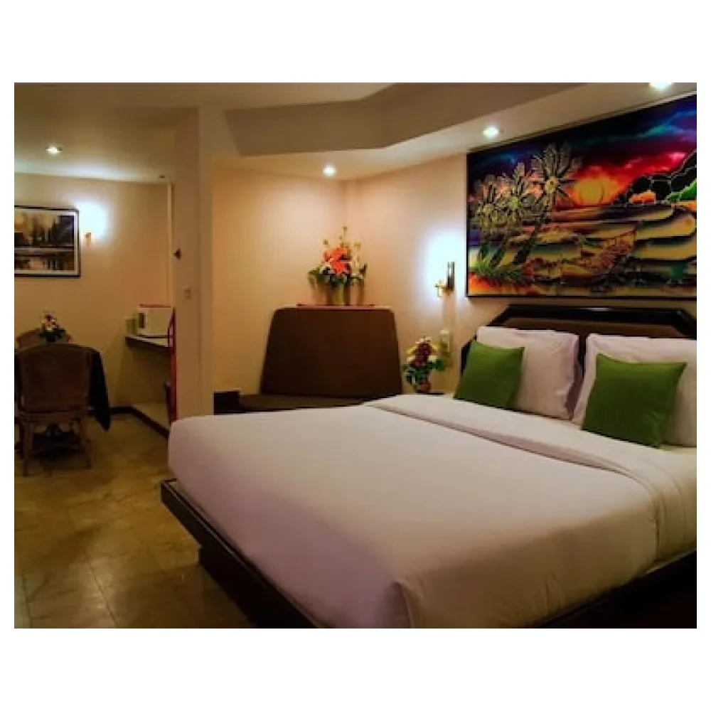 Paradise Inn