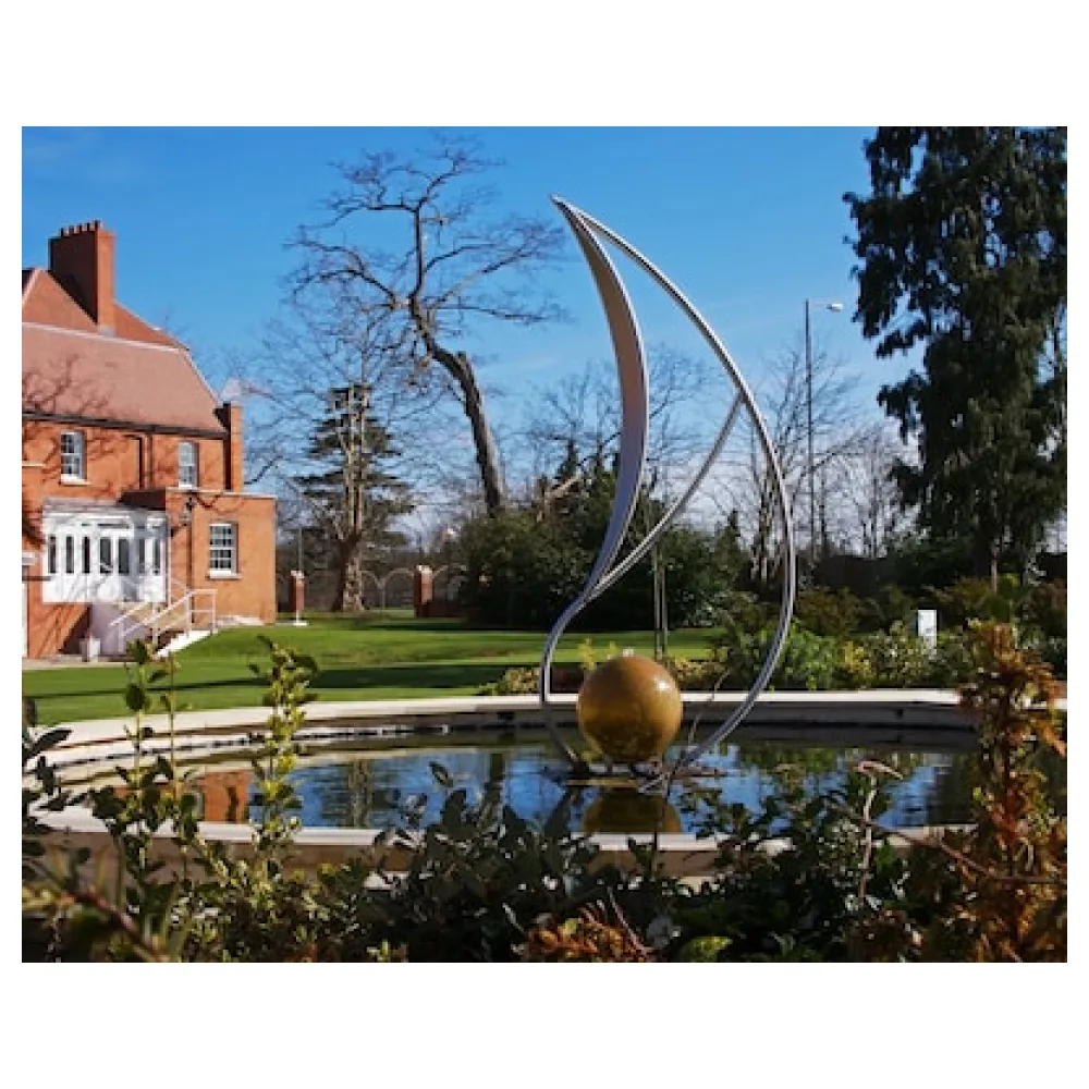 Pinewood Hotel