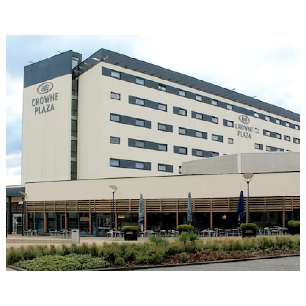 Crowne Plaza Reading by IHG