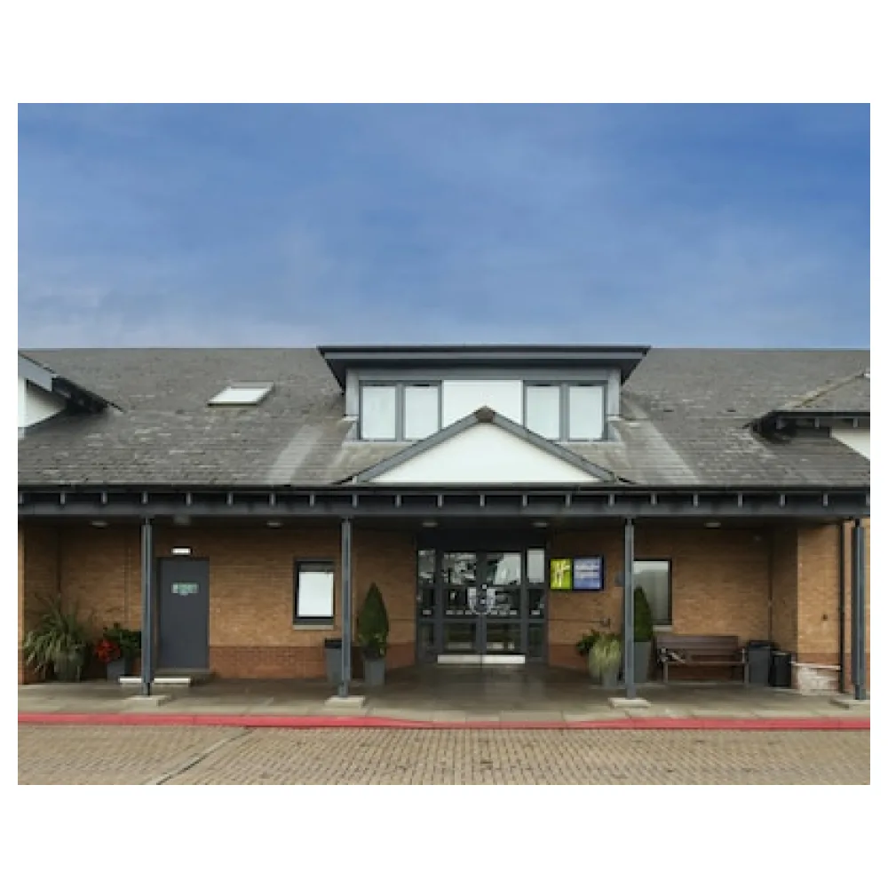 Holiday Inn Express Edinburgh Airport by IHG