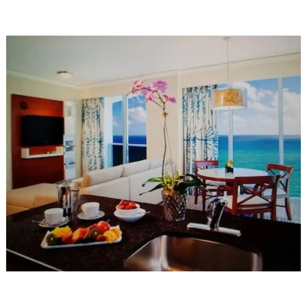 Trump International Beach Resort