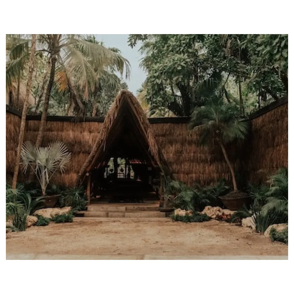 Radhoo Tulum