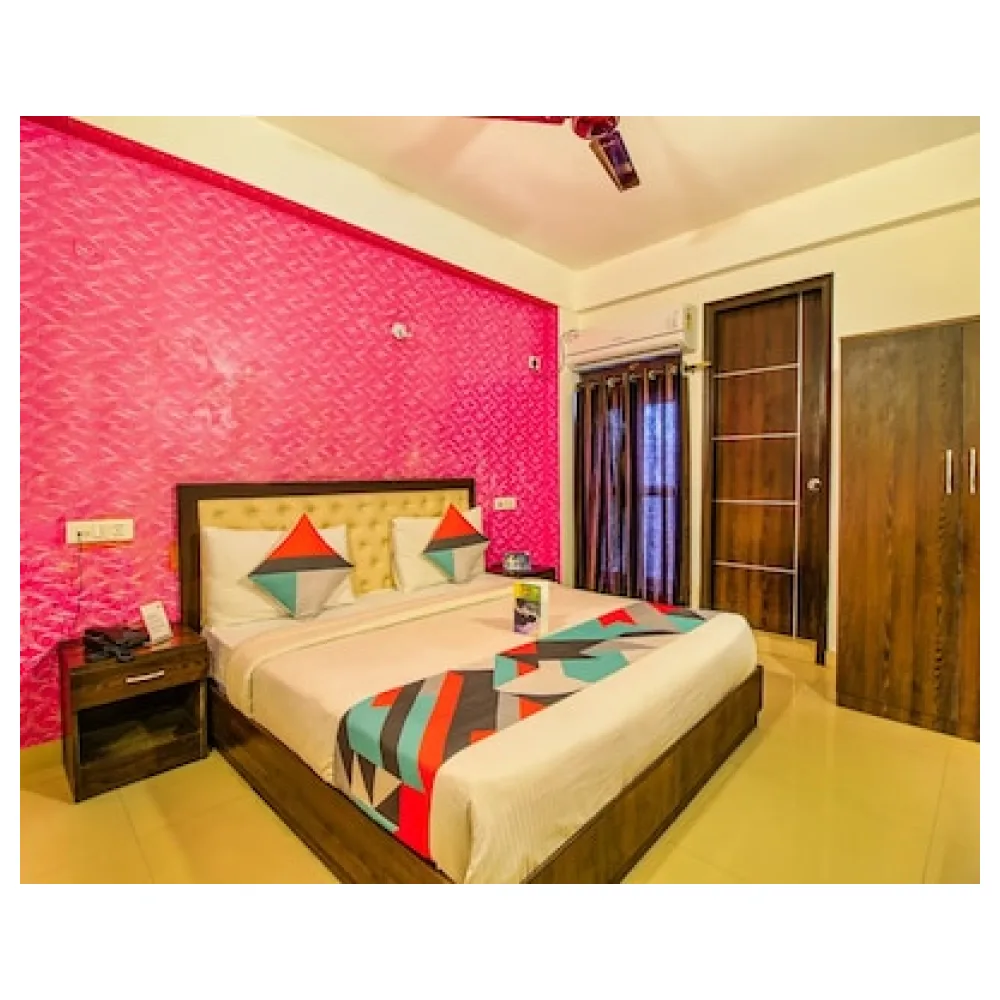 Hotel Tourist Palace Near Delhi Airport