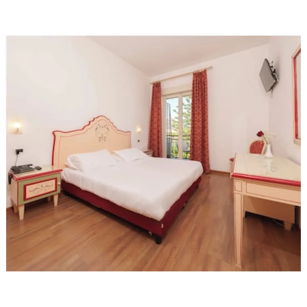 Aequa Hotel