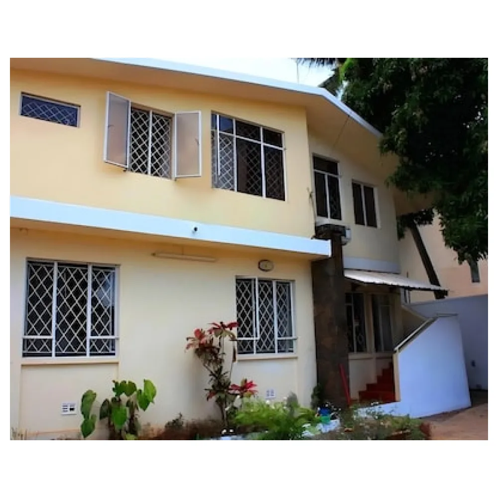 Le Cactus Guest House