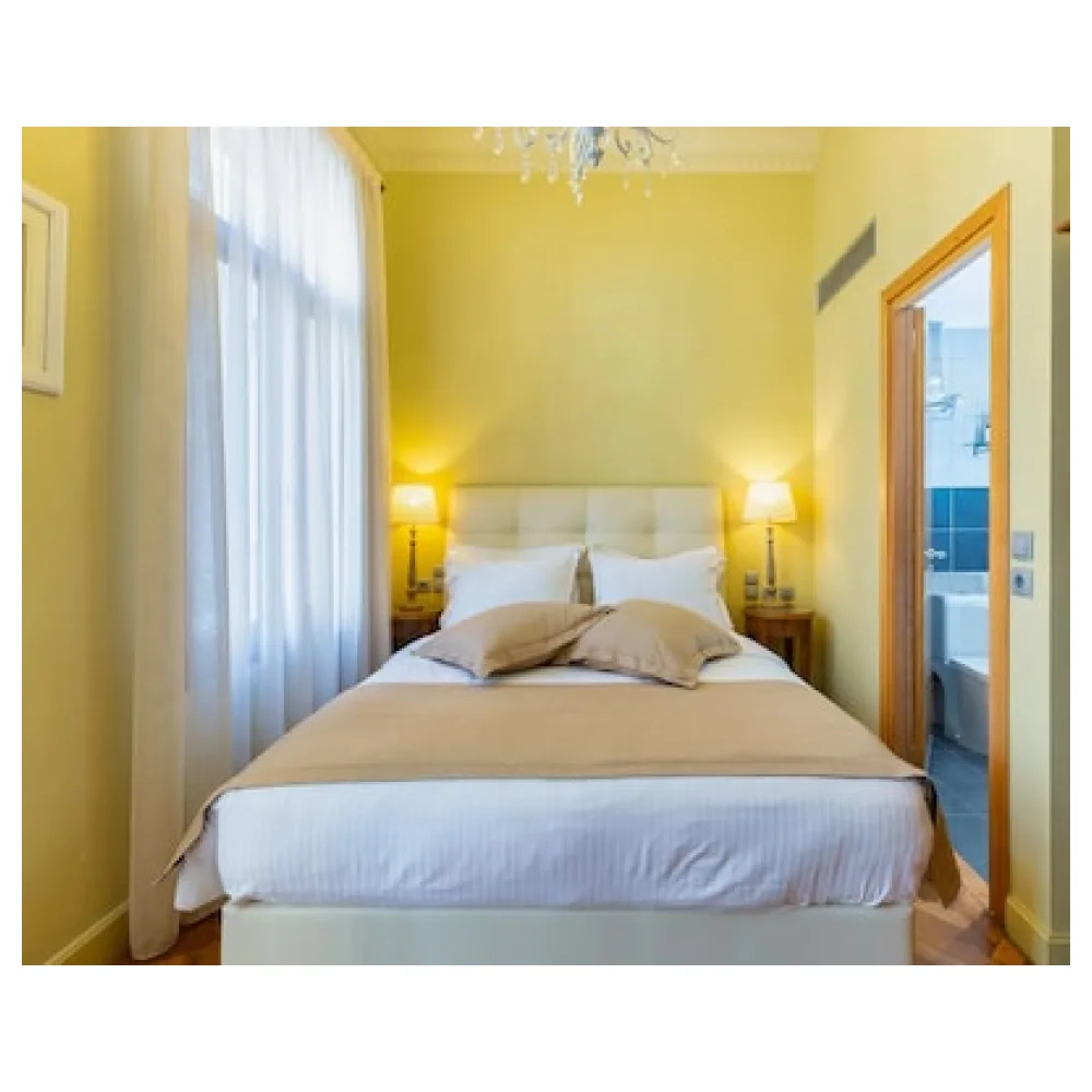 Sweet Home Hotel