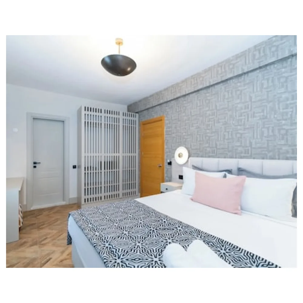 The Hotel 48