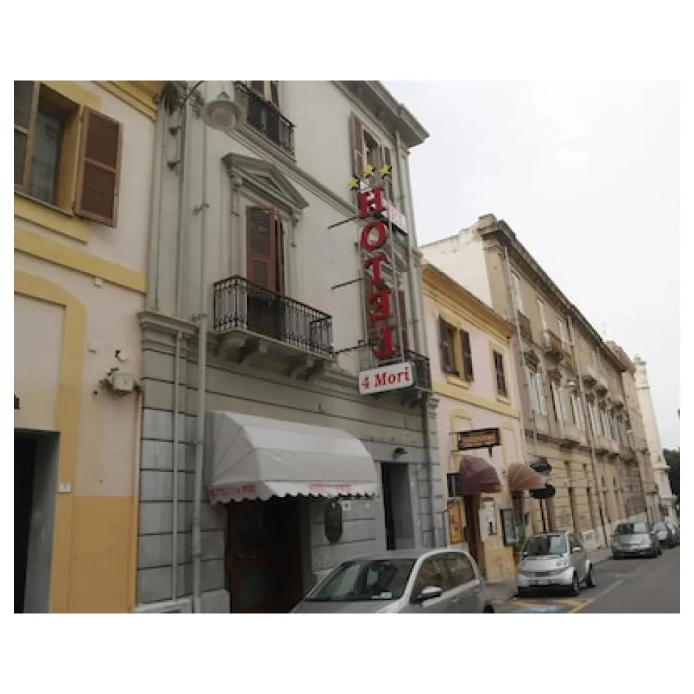 Hotel 4 Mori