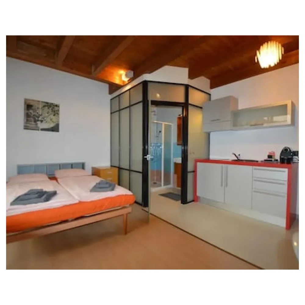 Lugano GuestHouse University