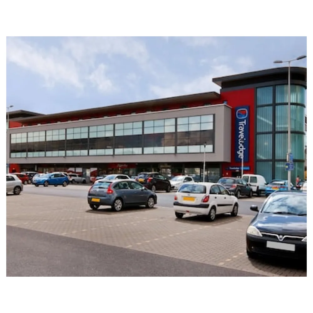 Travelodge Llanelli Central