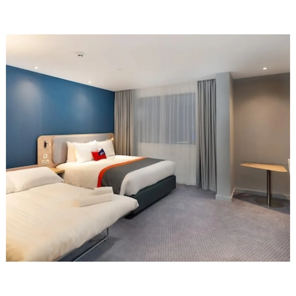 Holiday Inn Express London Heathrow T4 By Ihg