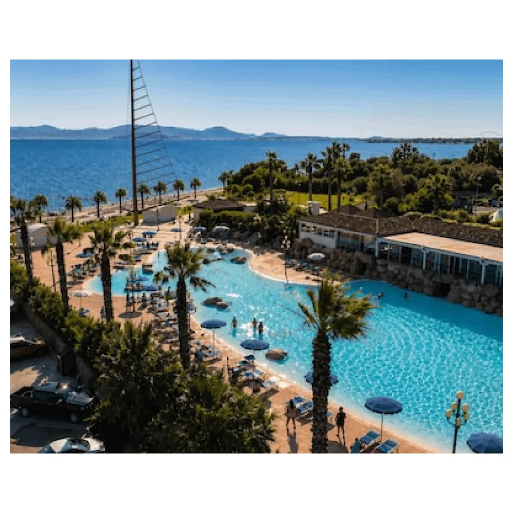 Phi Hotel Sighientu