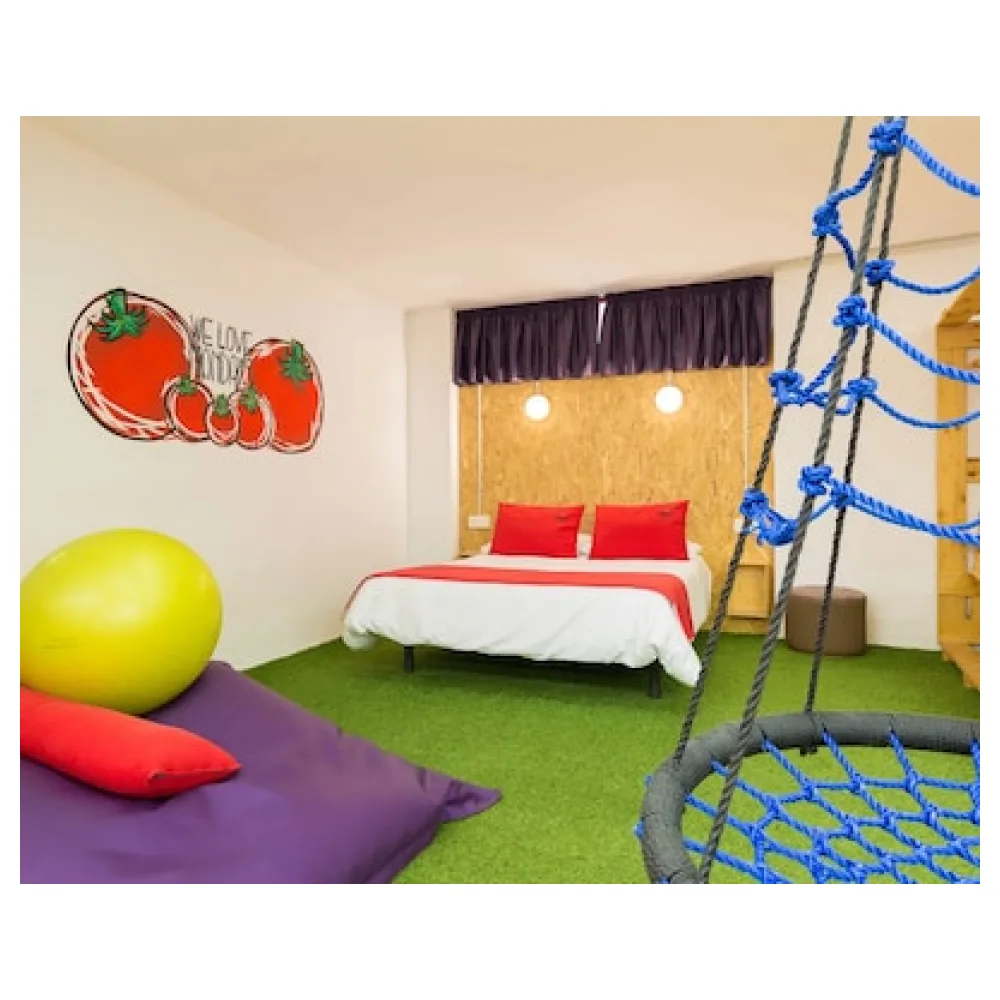 Tomate Rooms