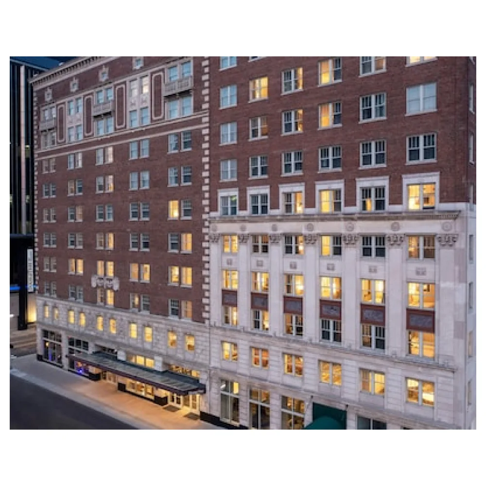 DoubleTree Suites by Hilton Hotel Detroit Downtown - Fort Shelby