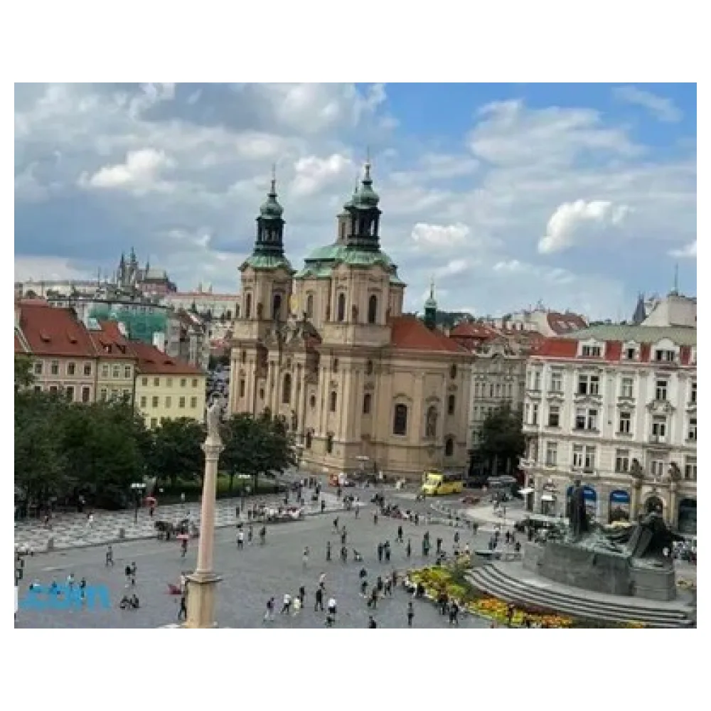 Old Town Square Apartment