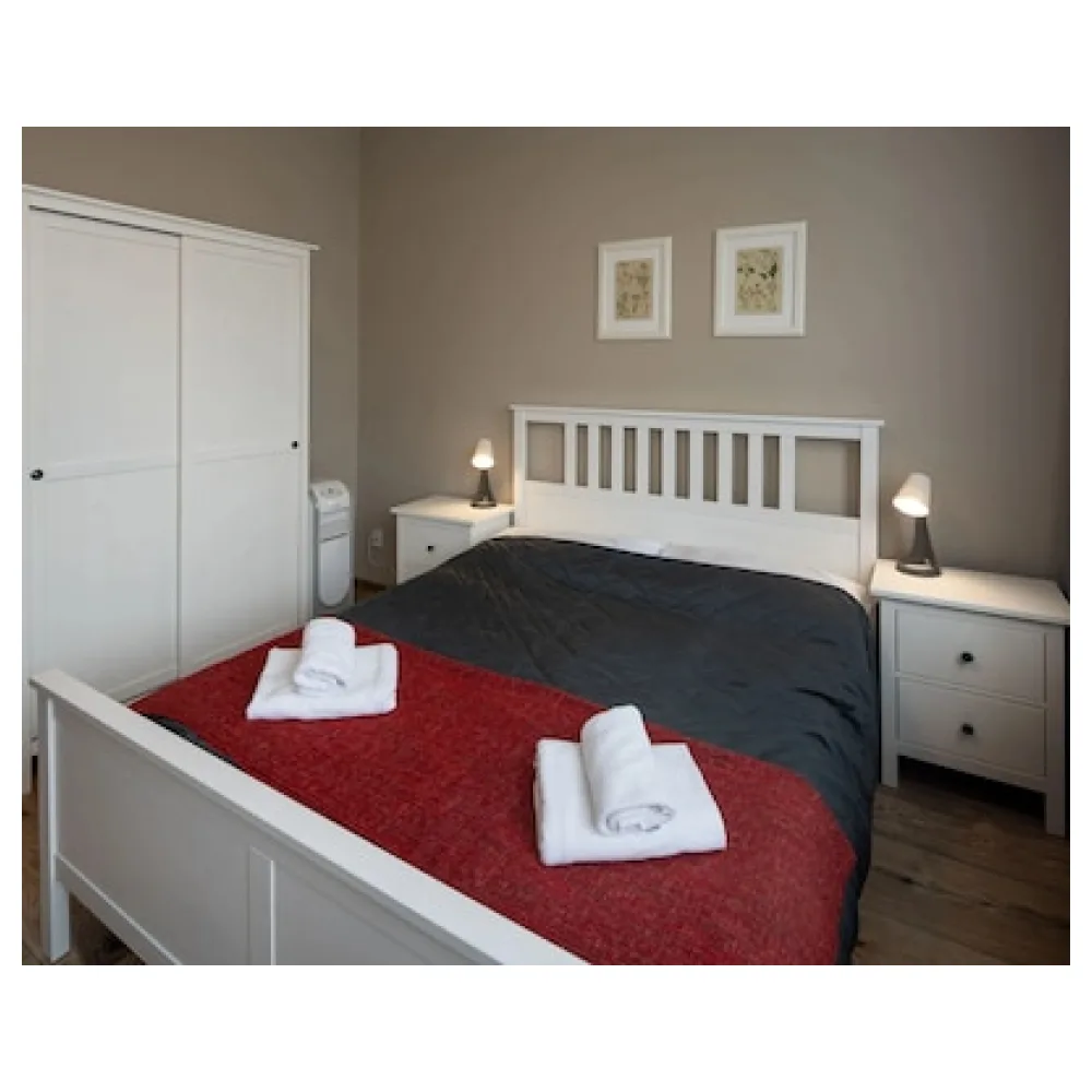 New Town - Apple Apartments