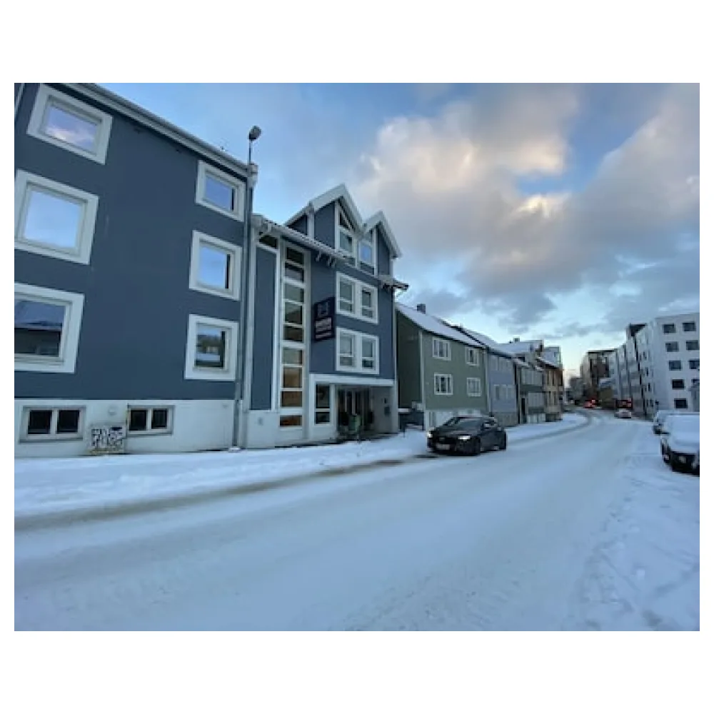 Enter Viking Hotel