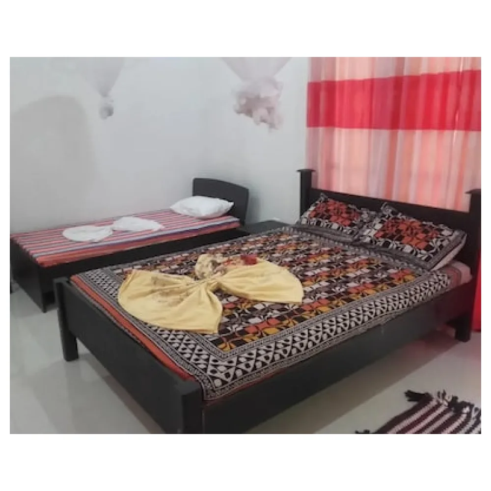 Thathsara Holiday Inn