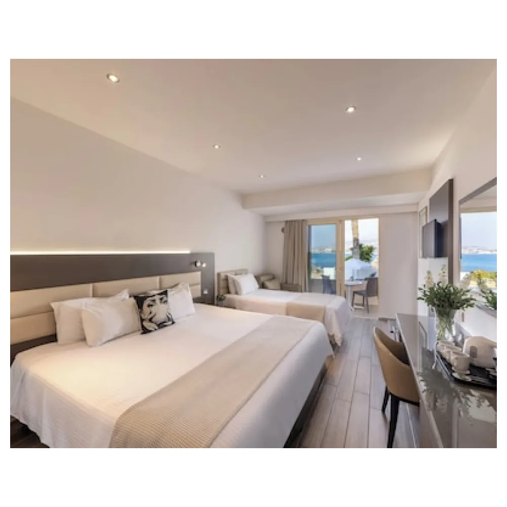 Queen's Bay Hotel