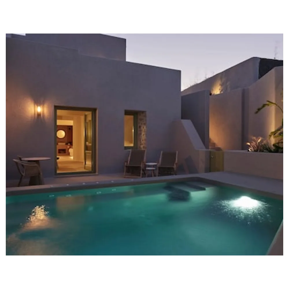 Aeon Suites - Adults Only