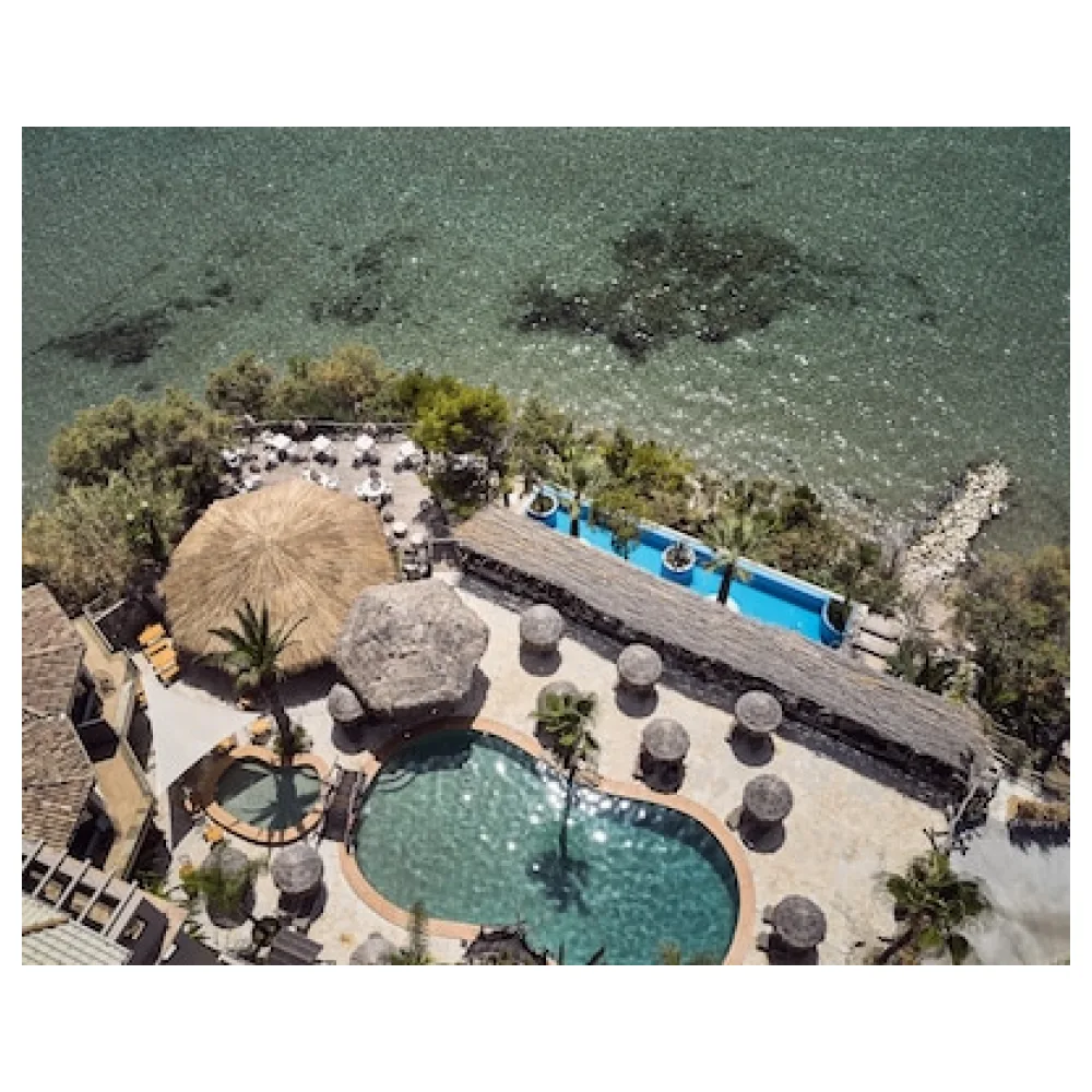 Gloria Maris Hotel Suites and Villa