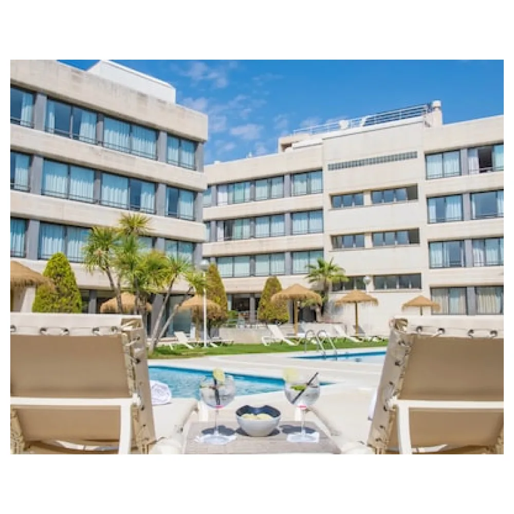 Atenea Park Suites & Apartments