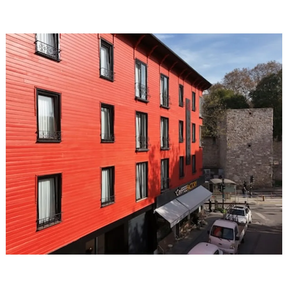 NAVORIS HOTEL