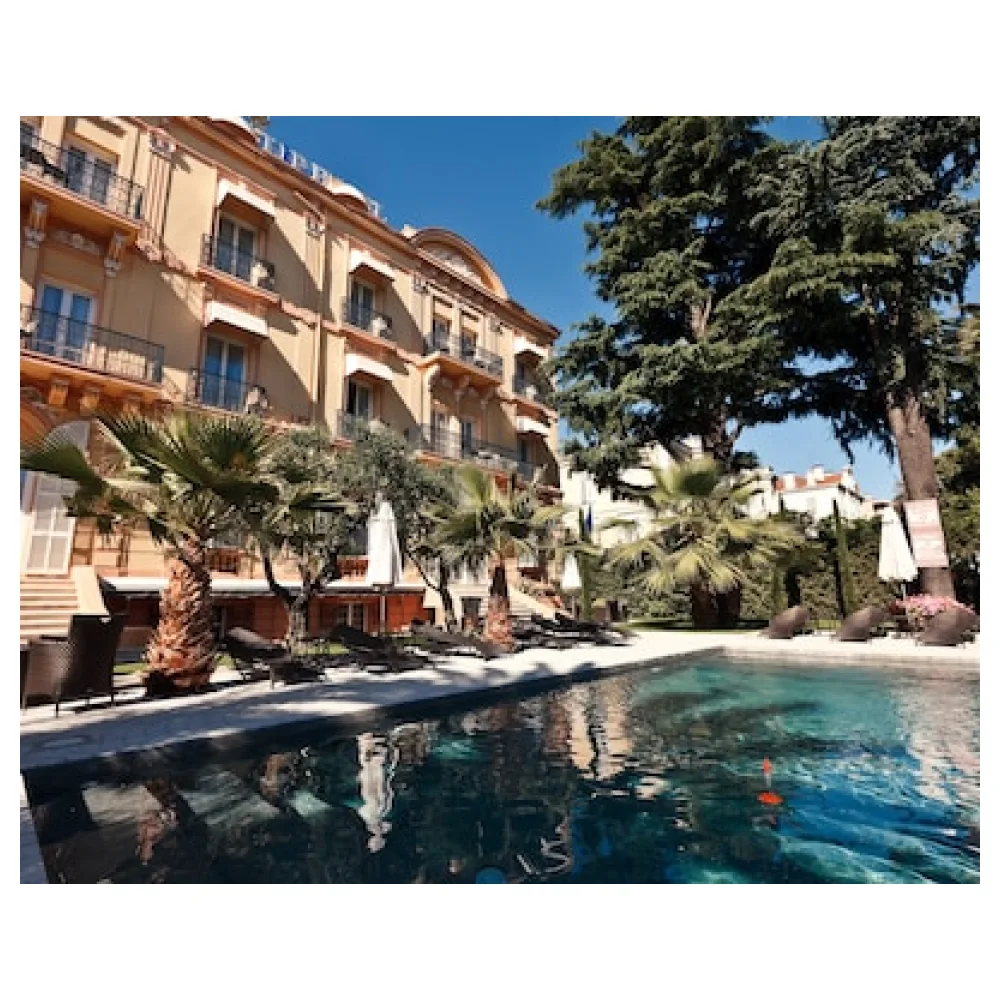 GOLDEN TULIP CANNES HOTEL de PARIS