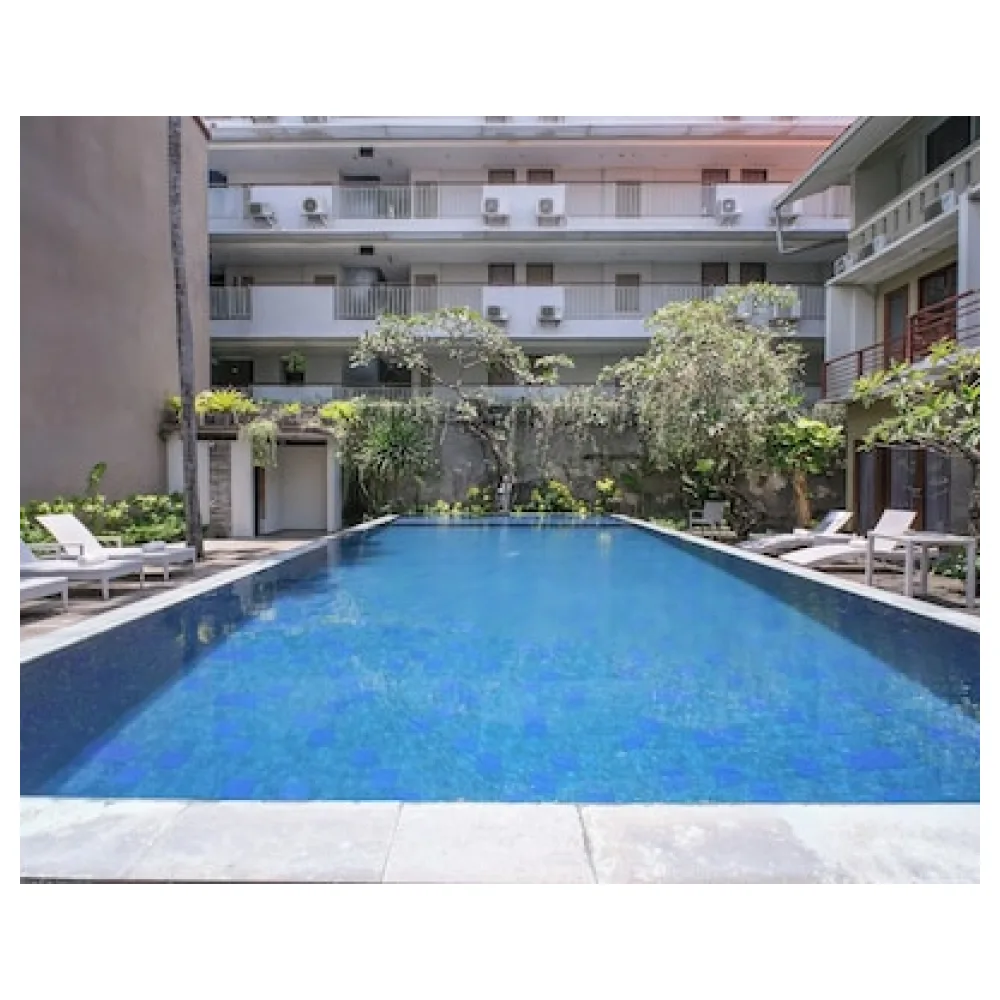 Transera Kamini Legian Hotel
