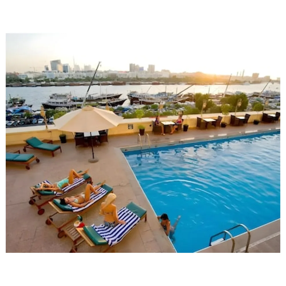 Carlton Dubai Creek Hotel