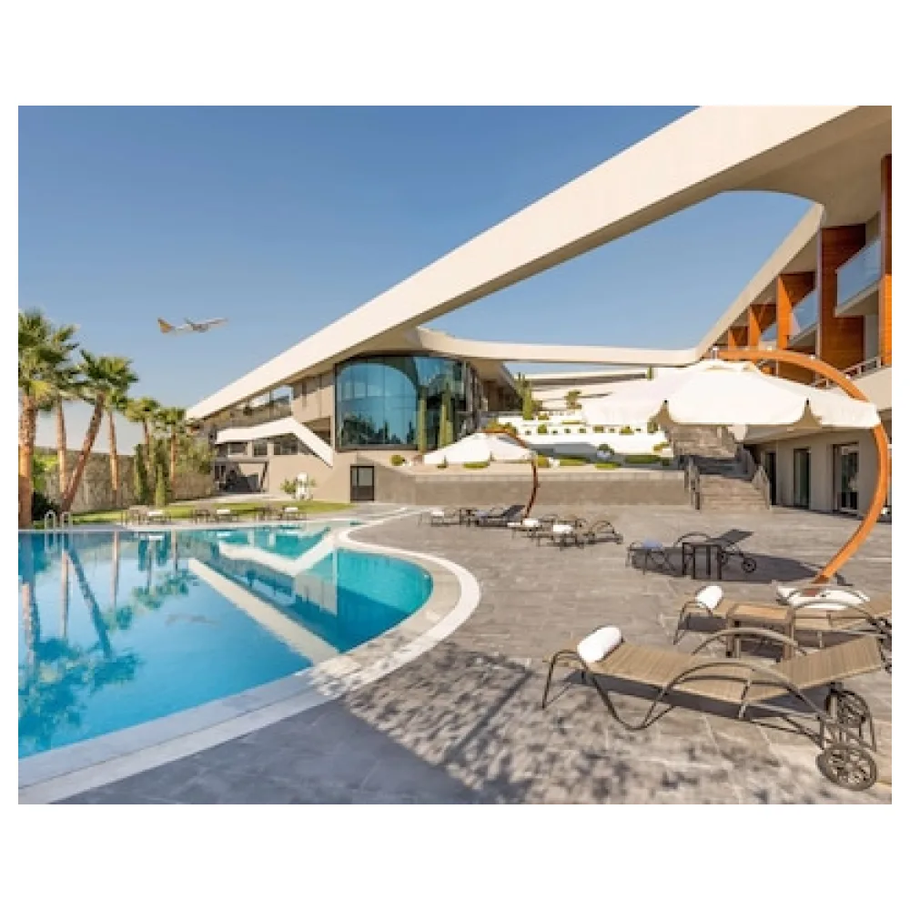 DoubleTree by Hilton Izmir Airport