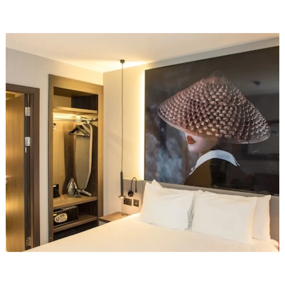 Radisson RED London Greenwich The O2