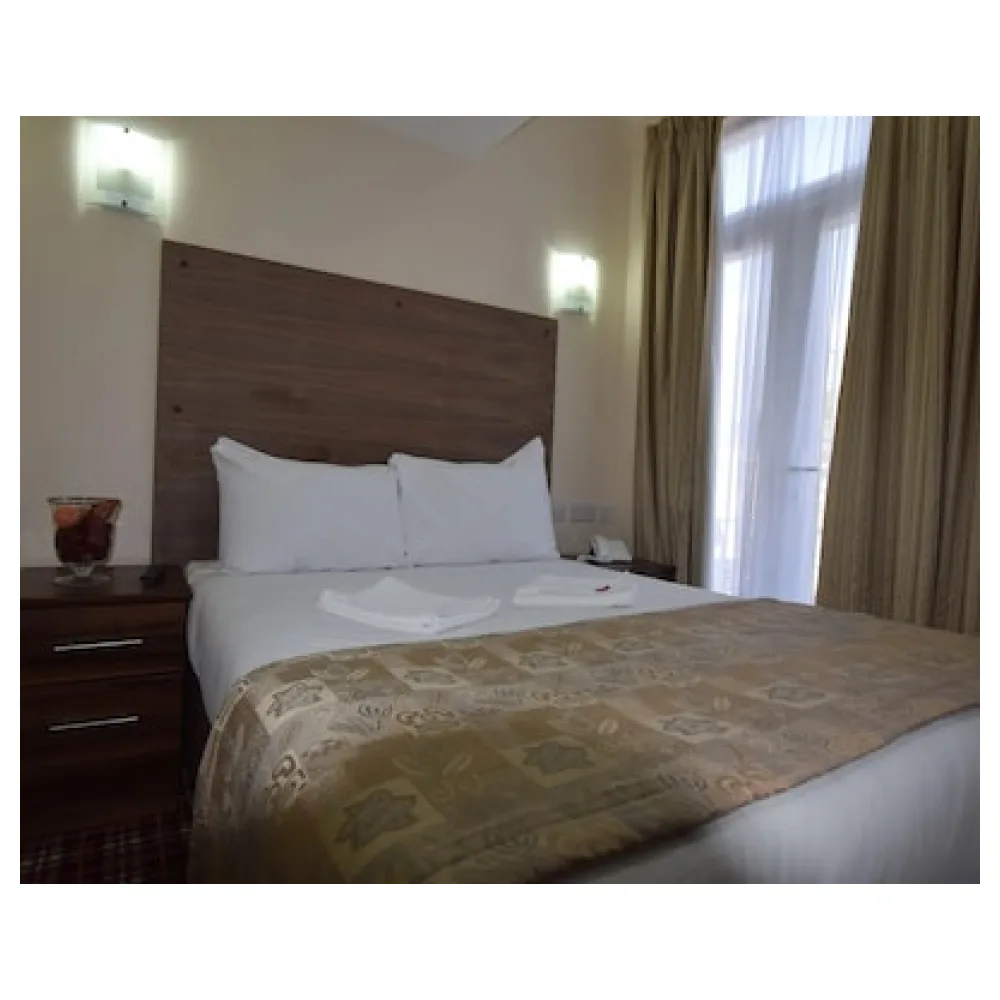 Lucky 8 Hotel