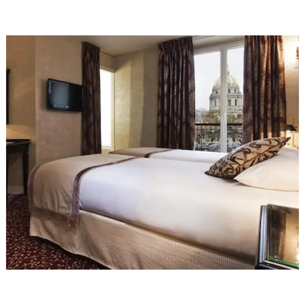 Hotel de L'Empereur by Malone