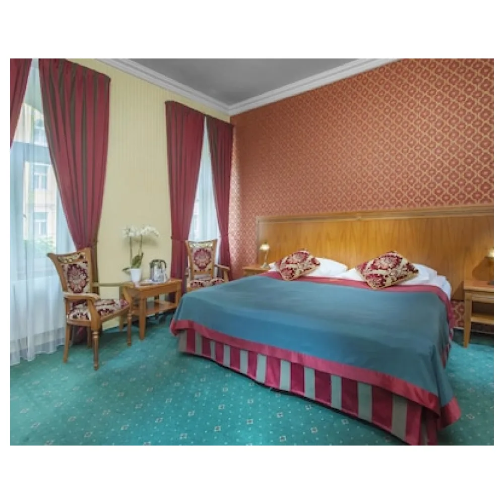 Green Garden Hotel