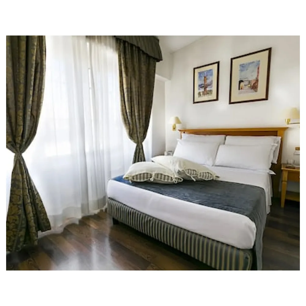 Hotel Diplomatic