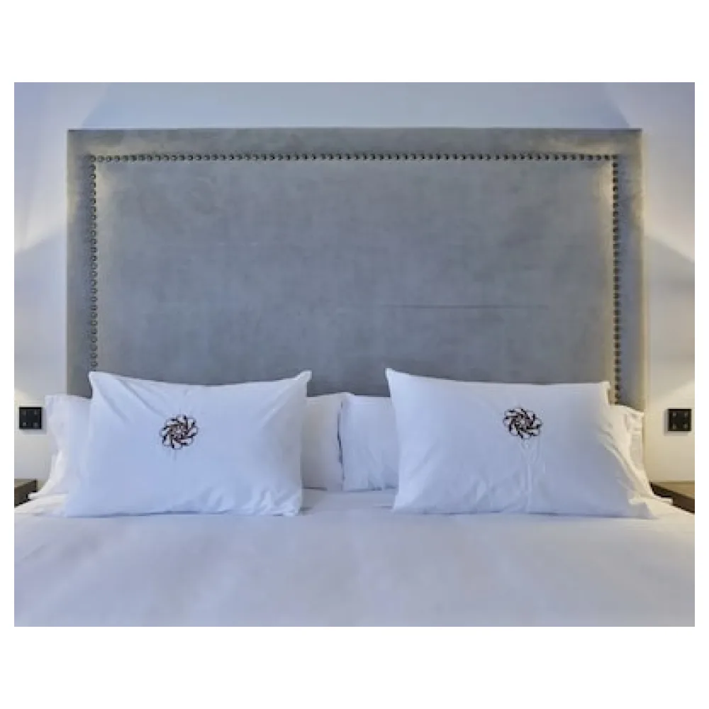 Ansares Hotel
