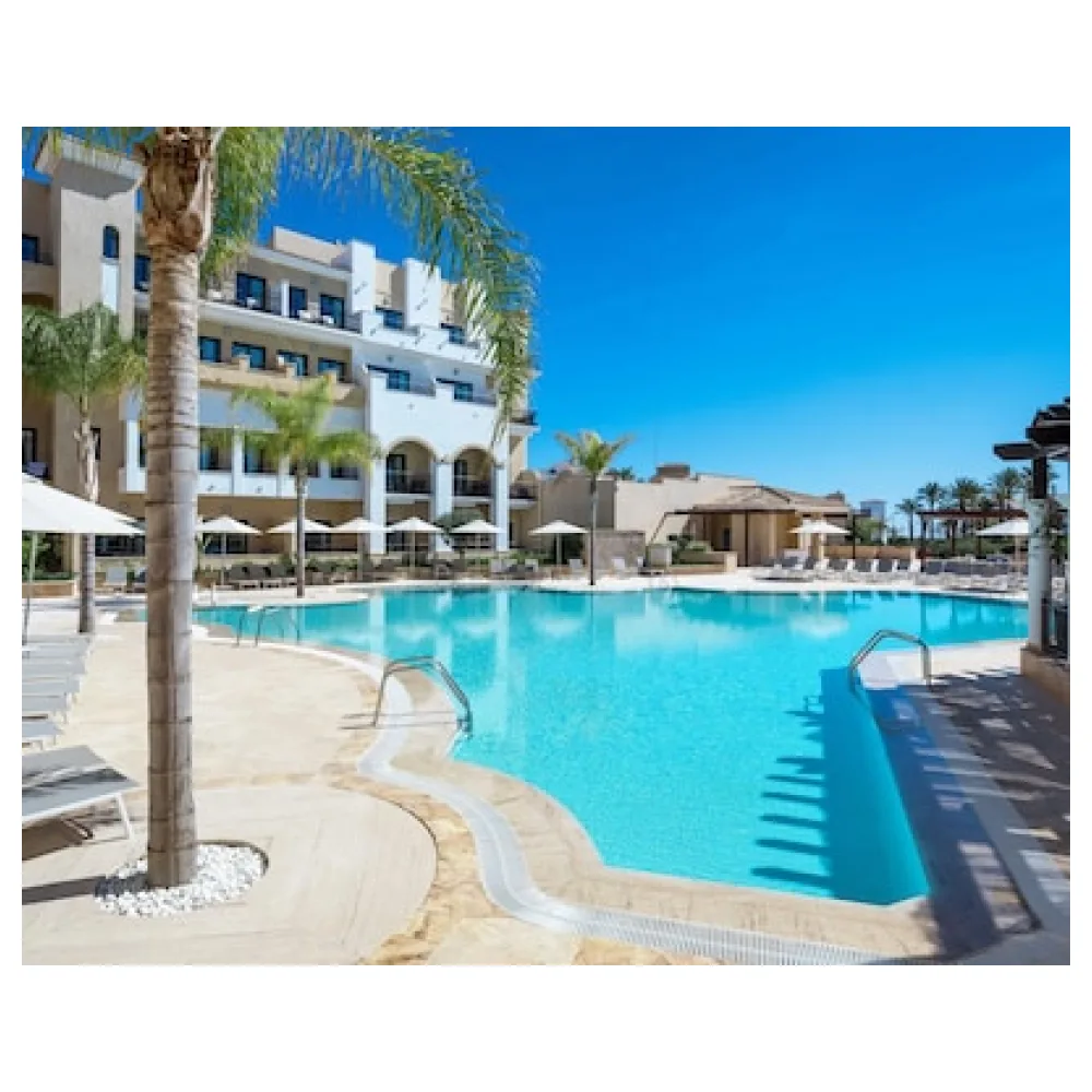 DoubleTree by Hilton La Torre Golf & Spa Resort