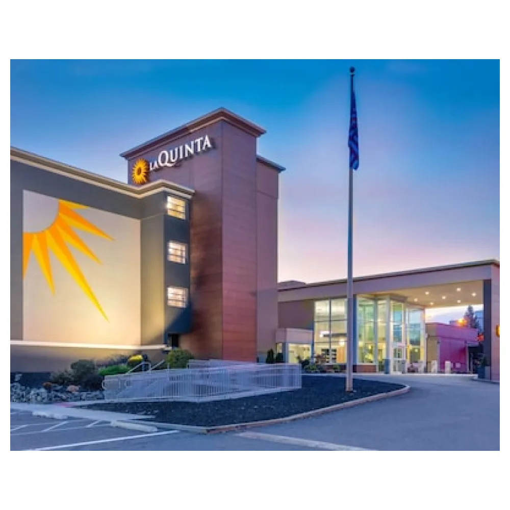 La Quinta Inn & Suites by Wyndham Clifton/Rutherford