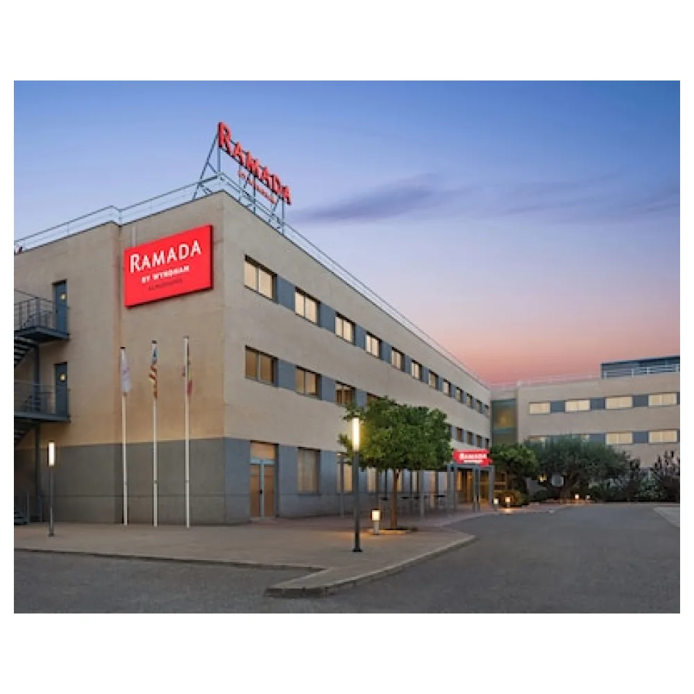 Ramada by Wyndham Valencia Almussafes