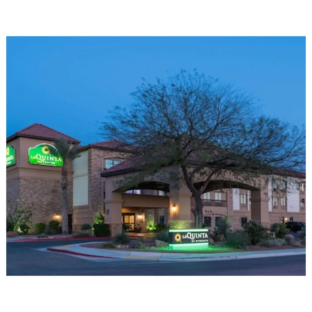 La Quinta Inn & Suites by Wyndham Las Vegas Airport South