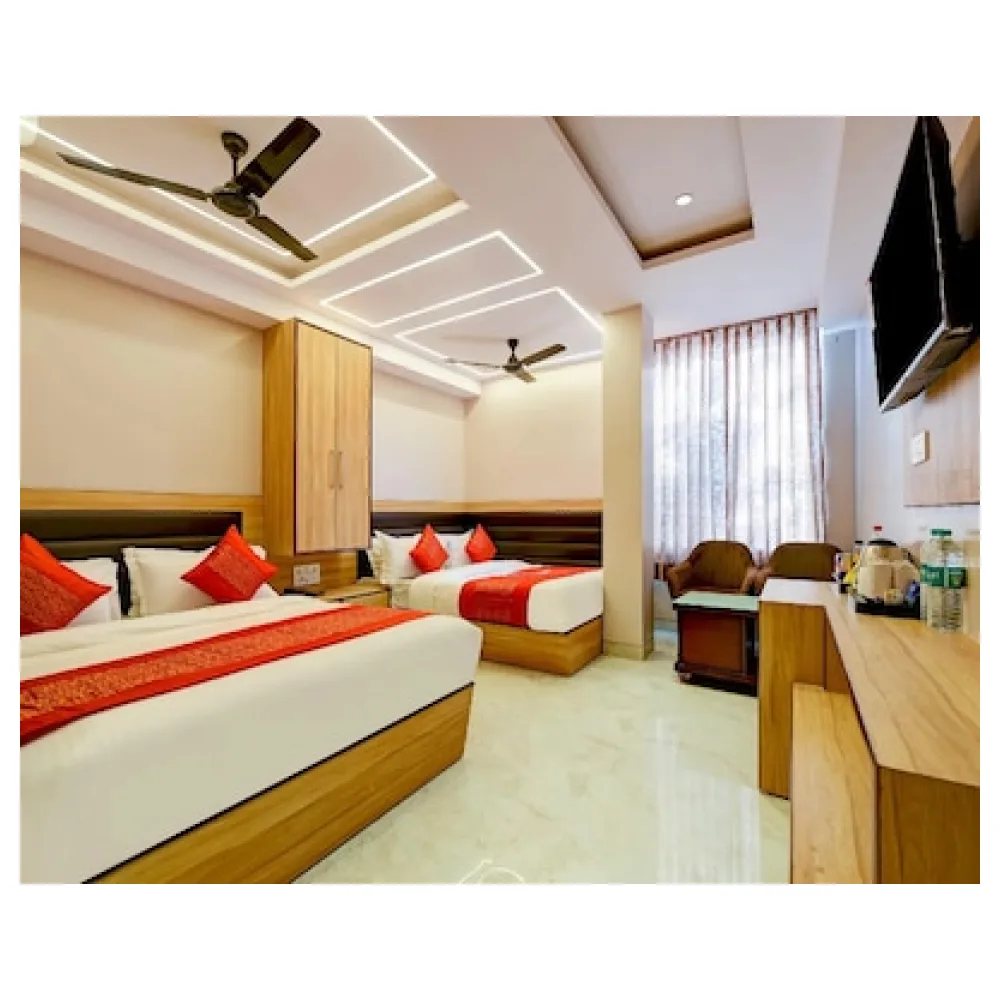 Hotel The Paramont At Delhi Airport