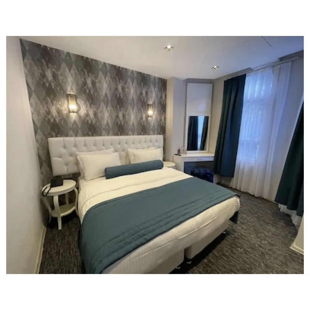 Weingart Seaside Hotel